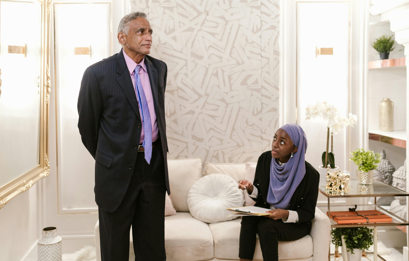 Kostenloses Stock Foto zu analyse, anzug, arbeiten